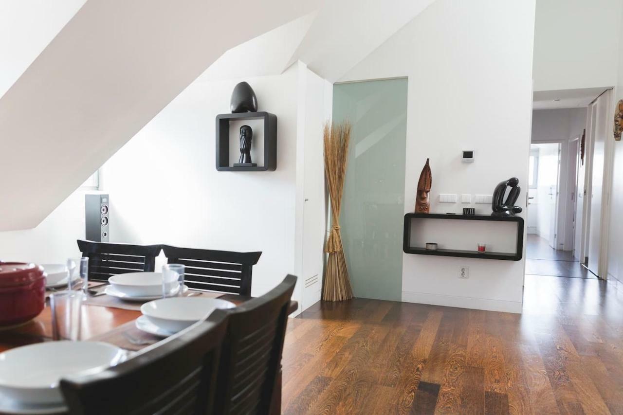 Aposentus - Downtown Porto Modern Penthouse Apartment Exterior foto